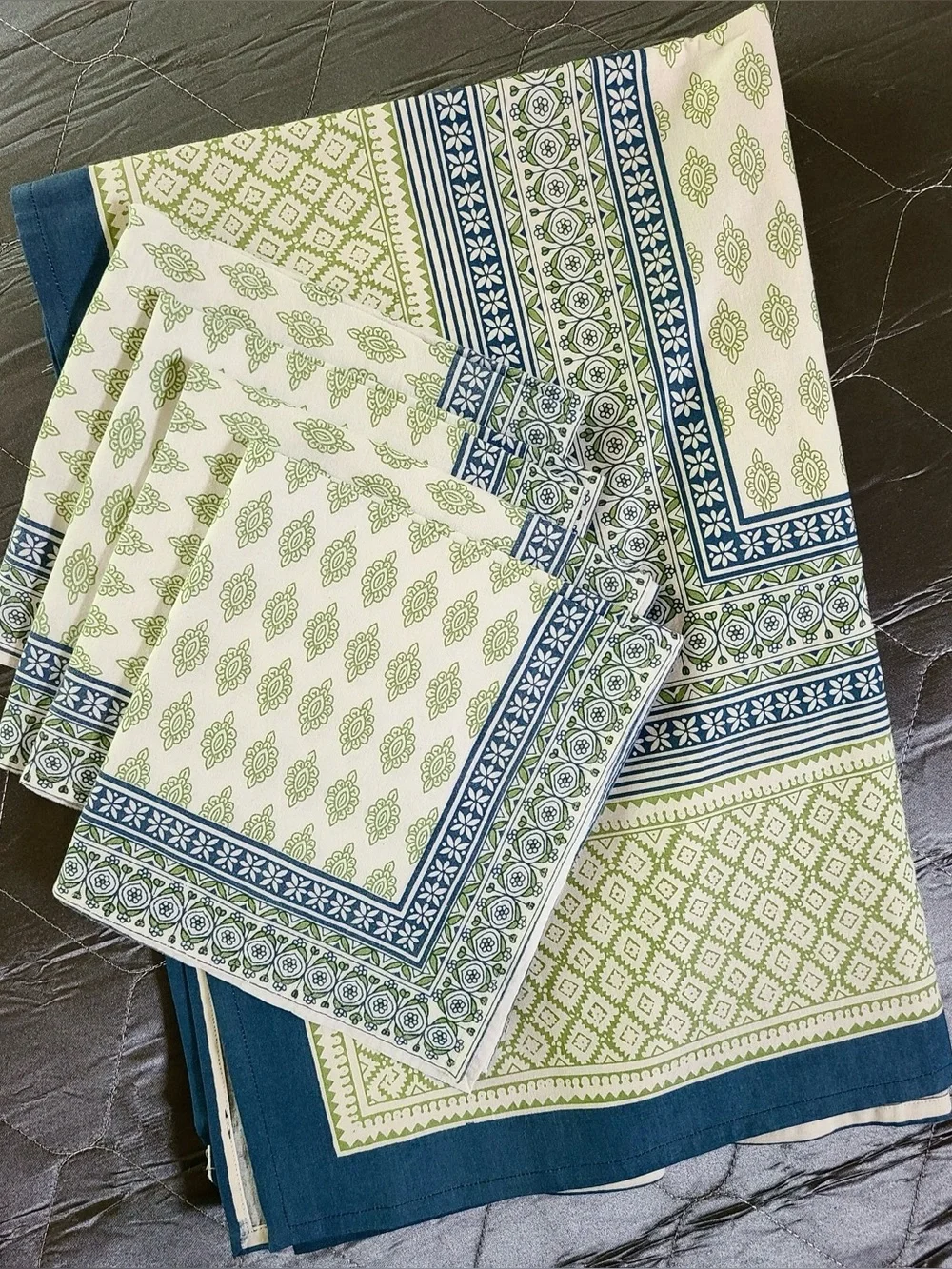 Blue & Green Rectangle Block Print Tablecloth and 4 Napkins Set